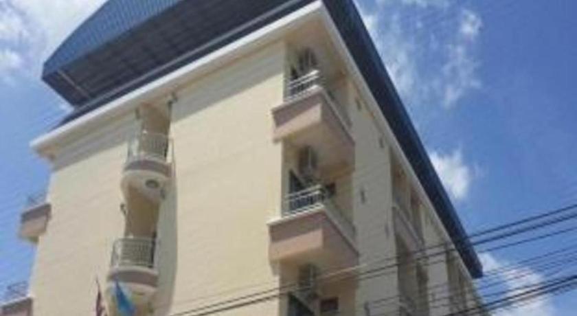 Ritzy House Hotel Chumphon Ngoại thất bức ảnh